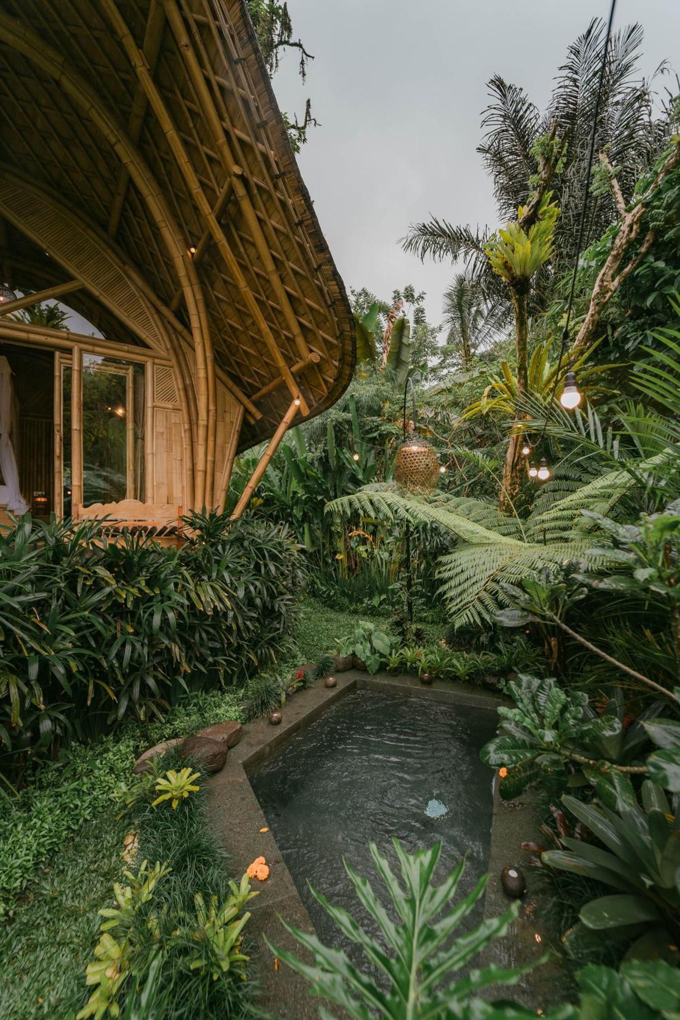 希德门Arcada Bali Bamboo House别墅 外观 照片