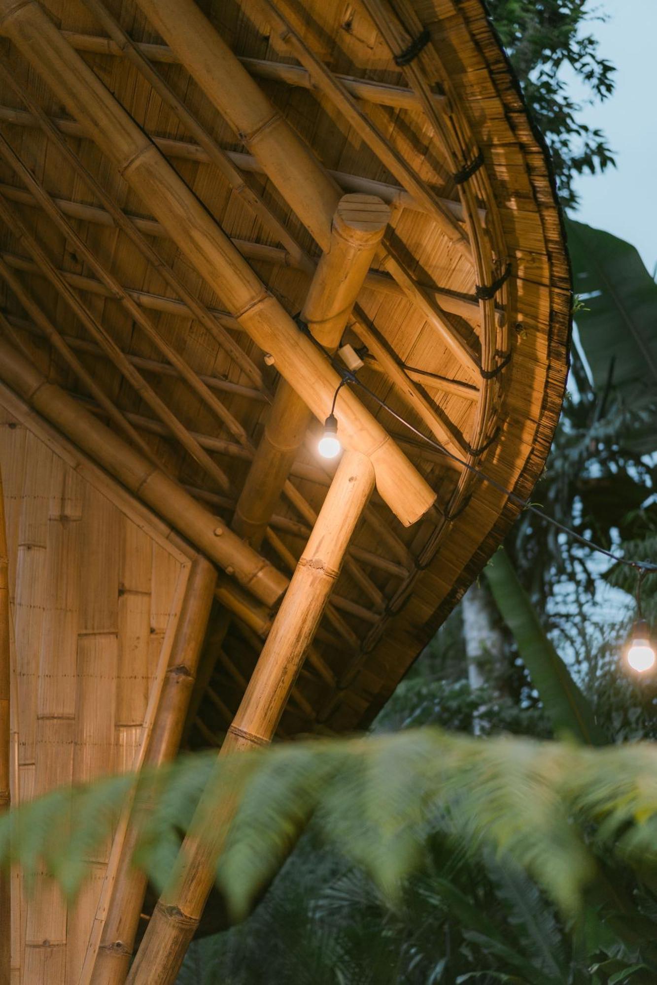 希德门Arcada Bali Bamboo House别墅 外观 照片
